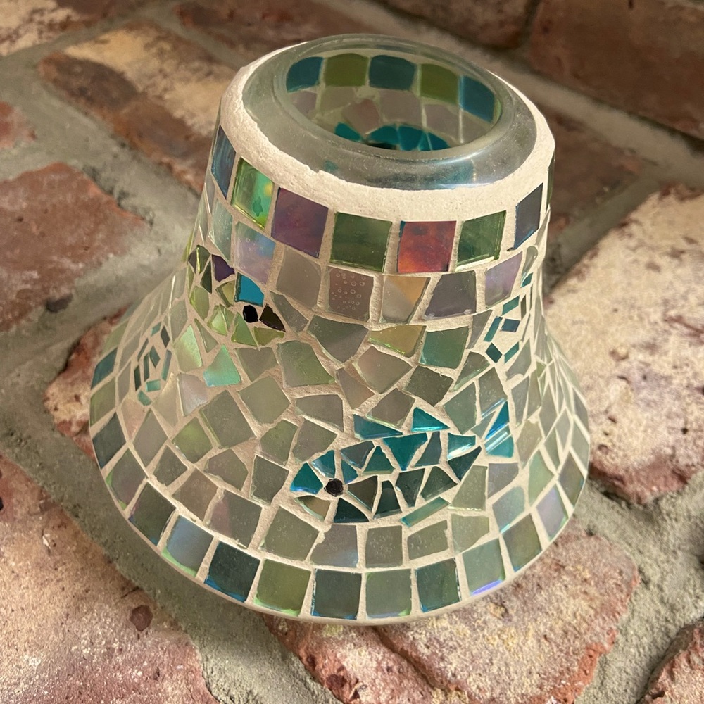 Yankee candle glass mosaic shade